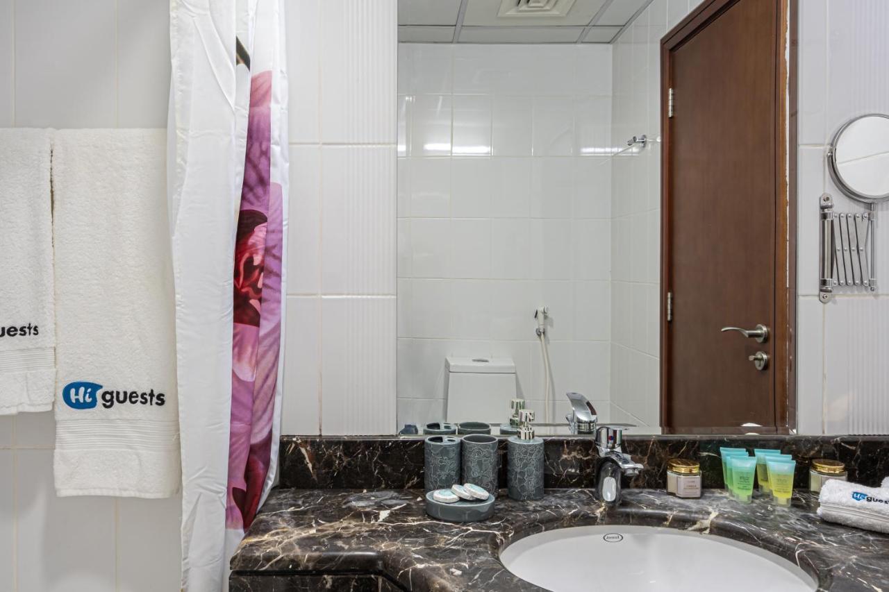 Higuests - Spacious Studio With City Views Near Dubai Mall Екстериор снимка